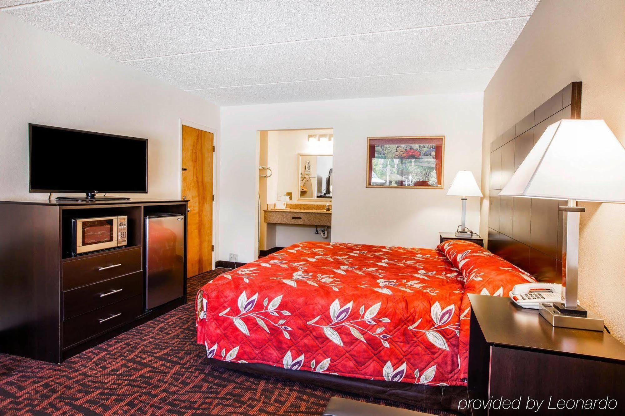 อีโคโน ลอดจ์ แอชวิลล์ แอร์พอร์ต Hotel เฟลทเชอร์ ภายนอก รูปภาพ